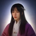 阿宁，前端开发与信息架构师，正在笔记本前调试17.C-起草口的页面布局，屏幕上有代码